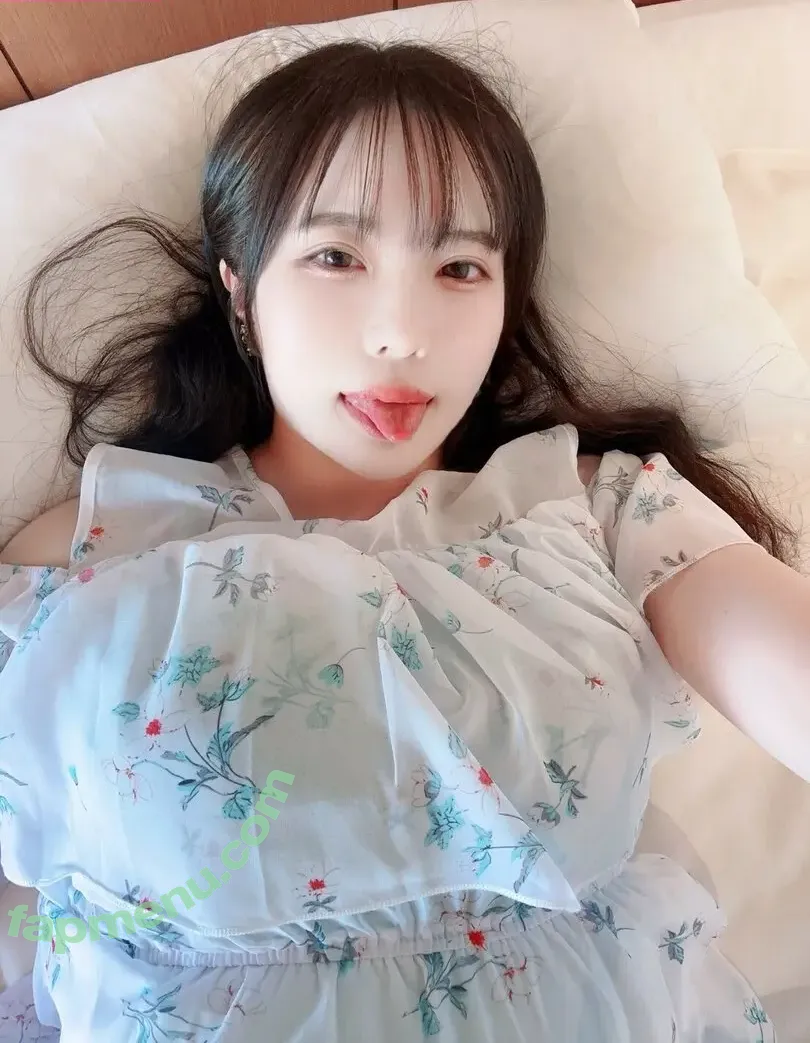 Kurage Yaming nude photo #0024 (kura2ge / kurageyaming)