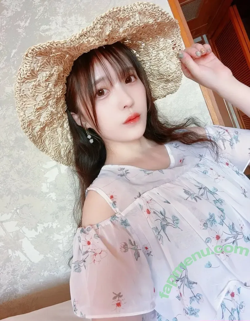 Kurage Yaming nude photo #0058 (kura2ge / kurageyaming)