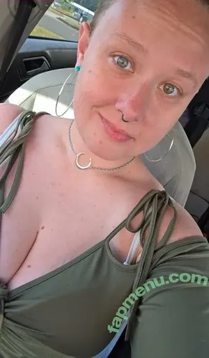 kurvykrissie / kurvy.kary nude photo #0009