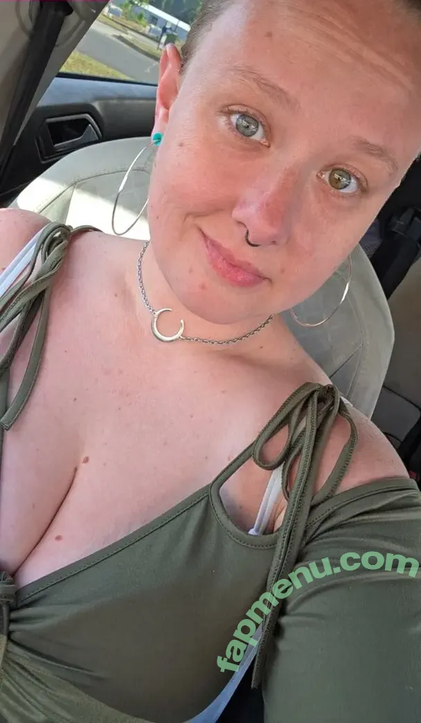 kurvykrissie nude photo #0009 (kurvy.kary)