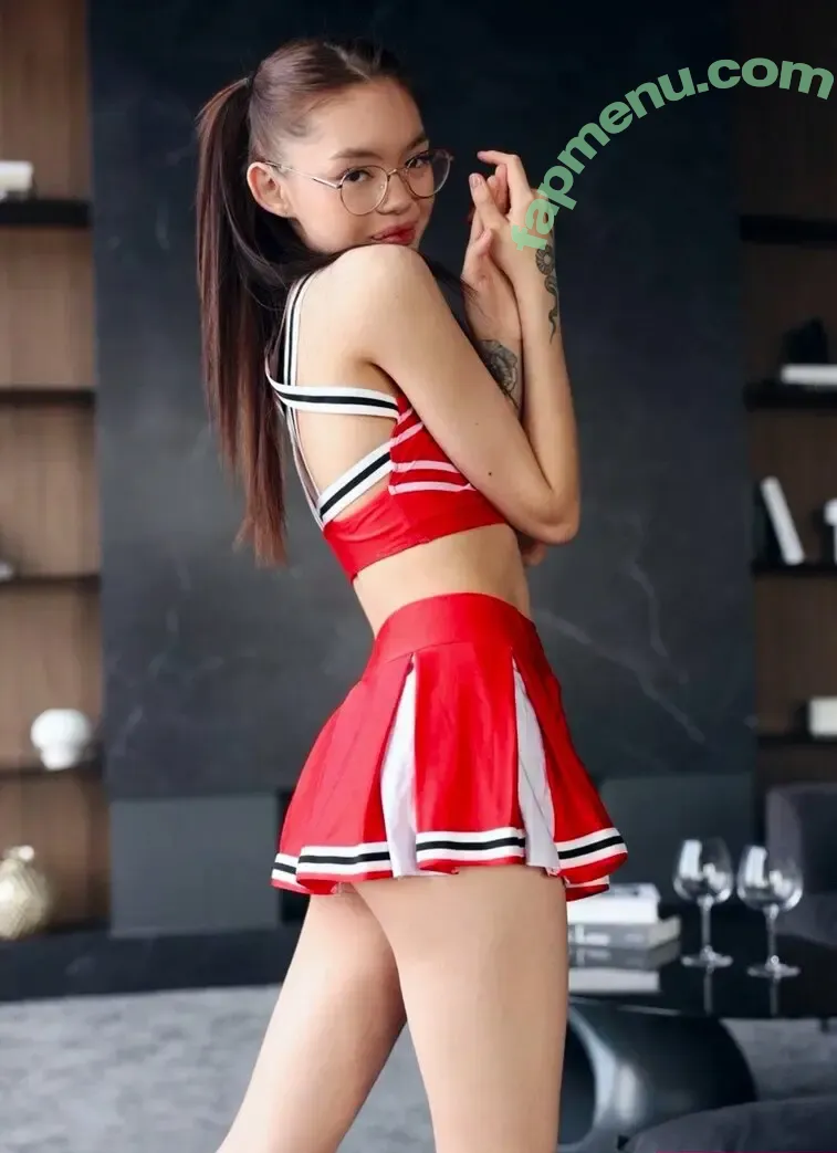 Kwini Kim nude photo #0119 (kiwikimini)