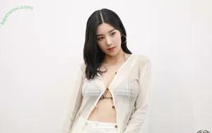  nude photo #0001