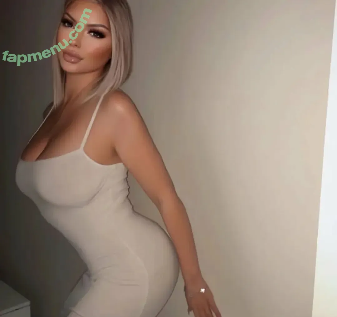 kxtliinaa nude photo #0002 (kxtliinaa)