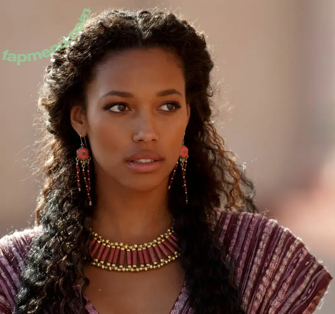 Kylie Bunbury nude photo #0017 (Kylie Bunbury)
