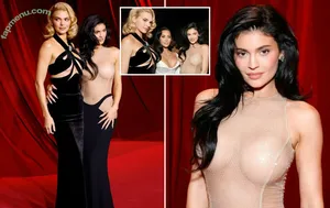 Kylie Jenner / KylieJenner / kyliejenner.2 nude photo #1217
