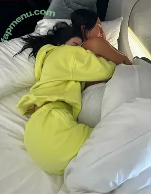 Kylie Jenner / KylieJenner / kyliejenner.2 nude photo #1516