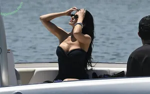 Kylie Jenner / KylieJenner / kyliejenner.2 nude photo #1682