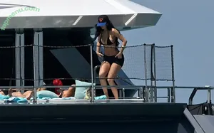 Kylie Jenner / KylieJenner / kyliejenner.2 nude photo #1708