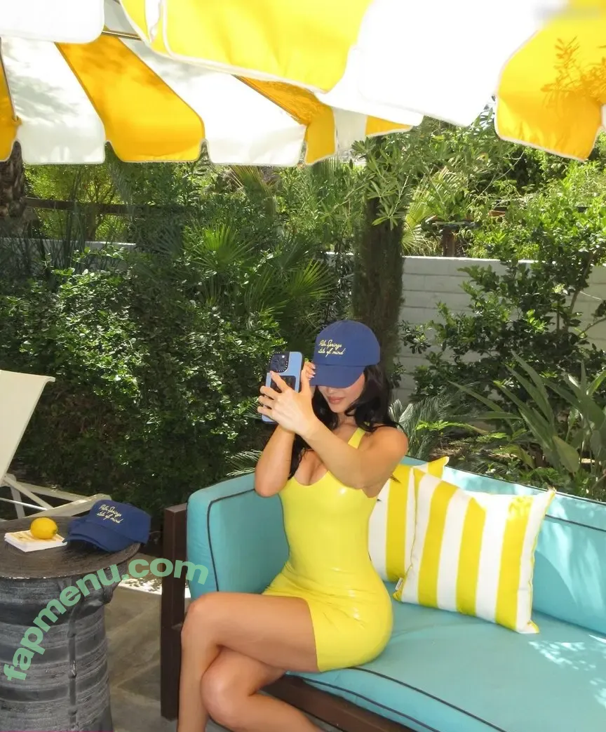 Kylie Jenner nude photo #1840 (KylieJenner / kyliejenner.2)