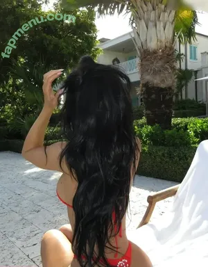 Kylie Jenner / KylieJenner / kyliejenner.2 nude photo #2052
