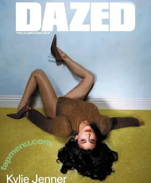 Kylie Jenner / KylieJenner / kyliejenner.2 nude photo #2206