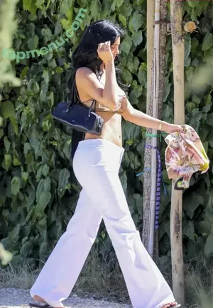 Kylie Jenner / KylieJenner / kyliejenner.2 nude photo #2367