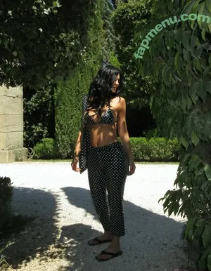 Kylie Jenner / KylieJenner / kyliejenner.2 nude photo #2385
