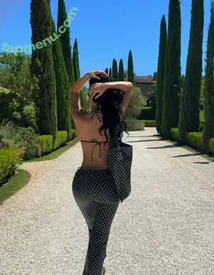 Kylie Jenner / KylieJenner / kyliejenner.2 nude photo #2386