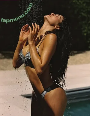 Kylie Jenner / KylieJenner / kylie_jenner nude photo #2429