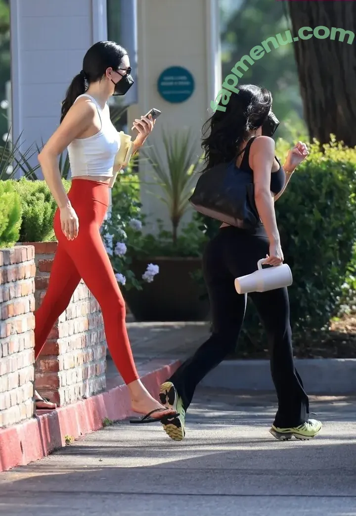 Kylie Jenner nude photo #2231 (KylieJenner / kyliejenner.2)