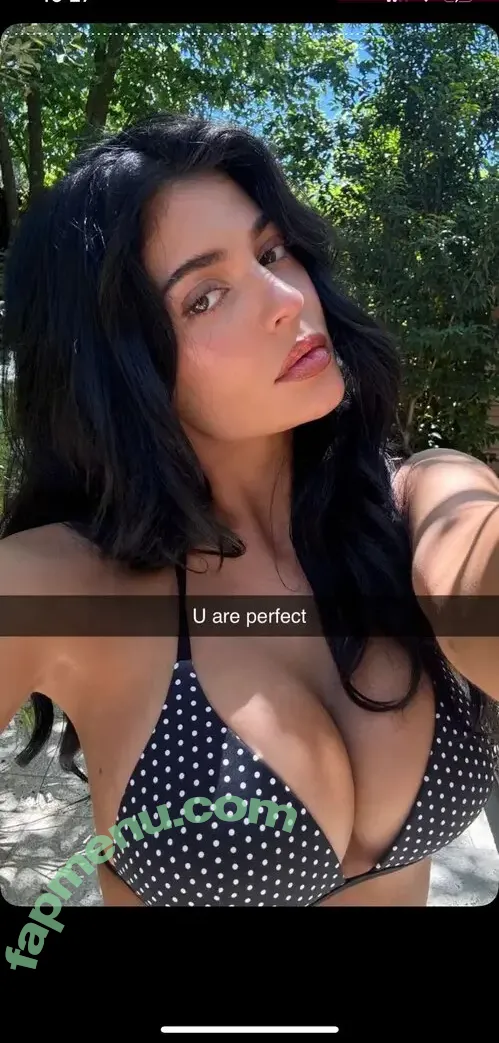 Kylie Jenner nude photo #2483 (KylieJenner / kylie_jenner)