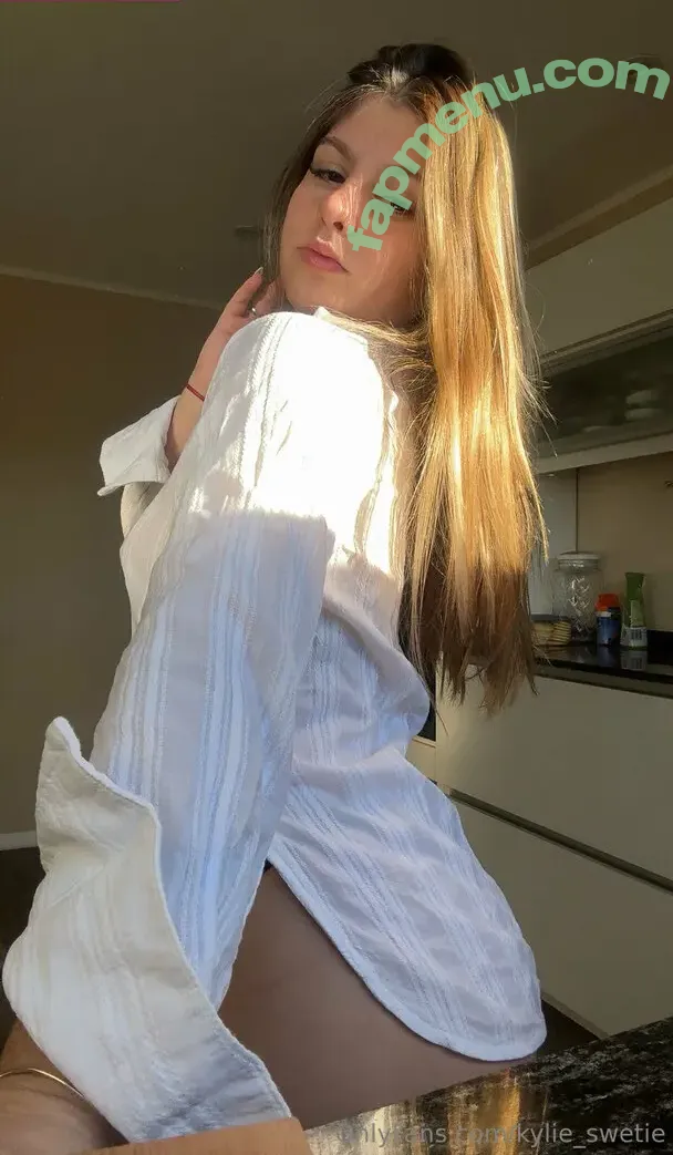 kylie_swetie nude photo #0028 (kylie_kiwi_xx)