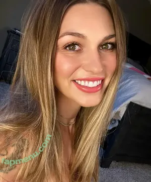 Kylie / kylieaegis / kyliebkillinit / theonlymrs1 nude photo #0074