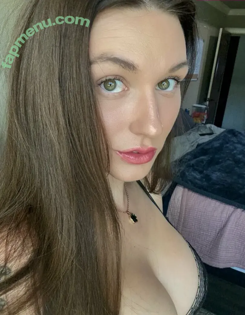 Kylie nude photo #0078 (kylieaegis / kyliebkillinit / theonlymrs1)