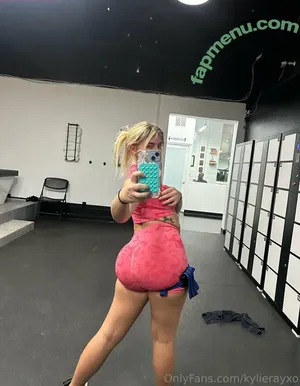 kylierayxo / kylierae nude photo #0004