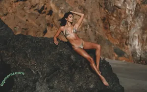 Kyra Santoro / kyrasantoro nude photo #0245