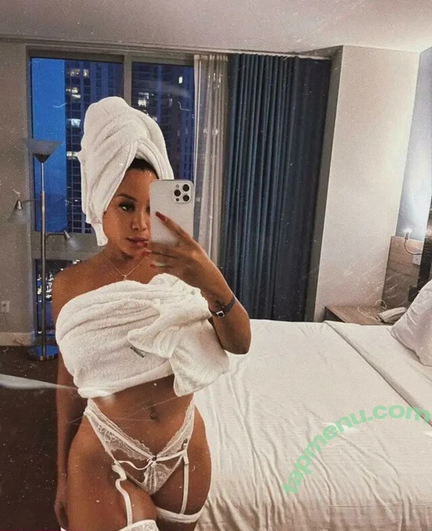 La_damosky nude photo #0001 (La_damosky)
