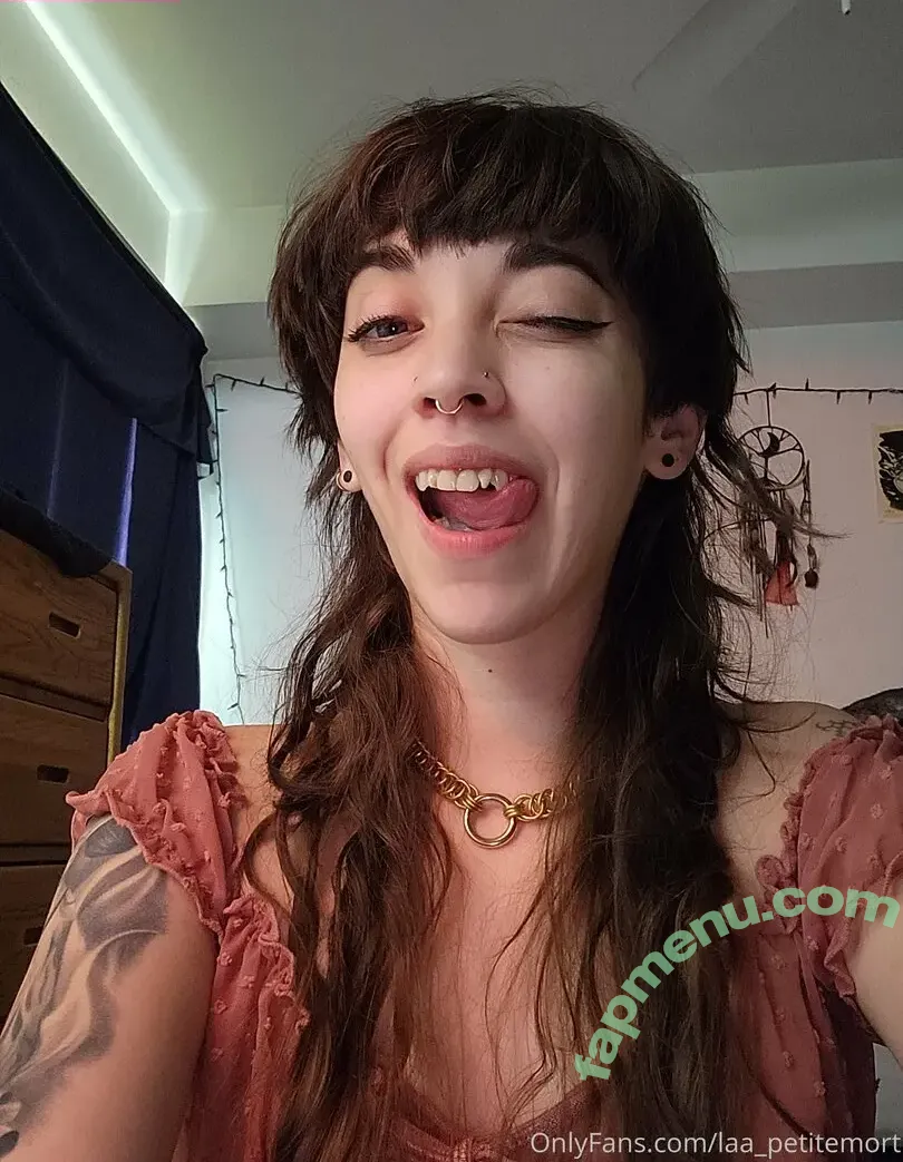 laa_petitemort nude photo #0044 (laa_petitemort)