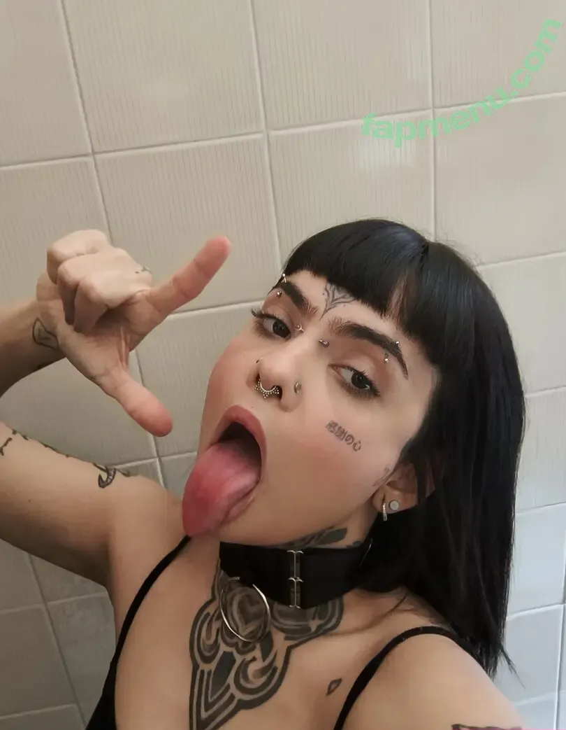 Laah Bianchini nude photo #0003 (laahbianchini_)
