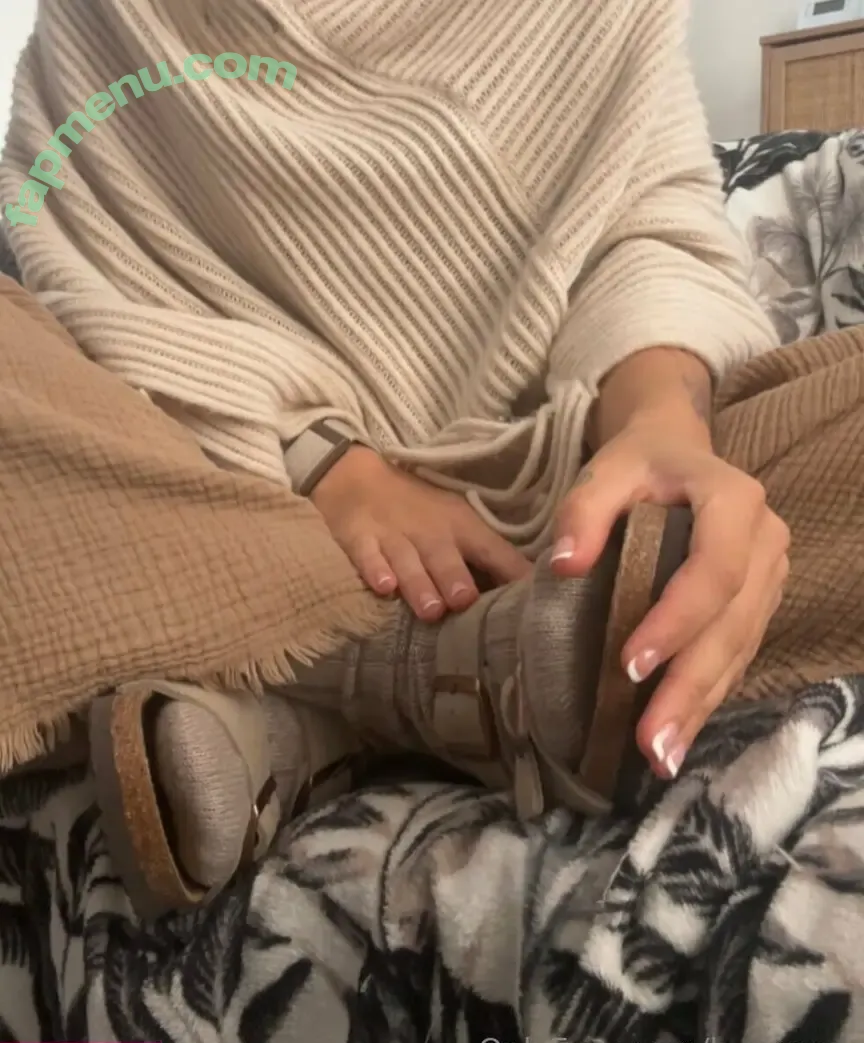 laamacal nude photo #0095 (laamacal)