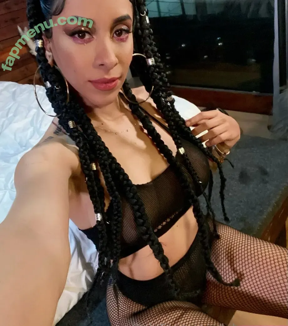 laberrysan nude photo #0015 (laberrysan)