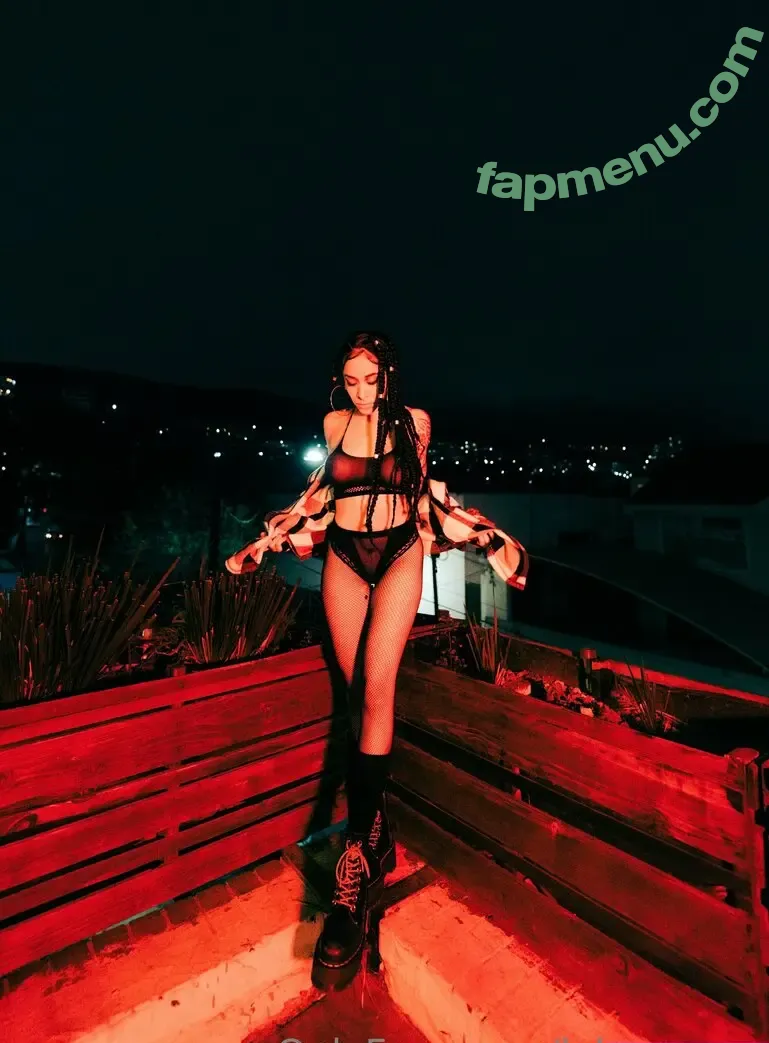 laberrysan nude photo #0025 (laberrysan)