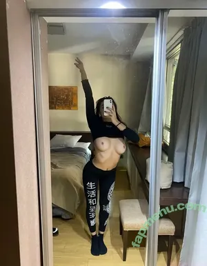 lachinaa420 / lachinaa_420 nude photo #0017