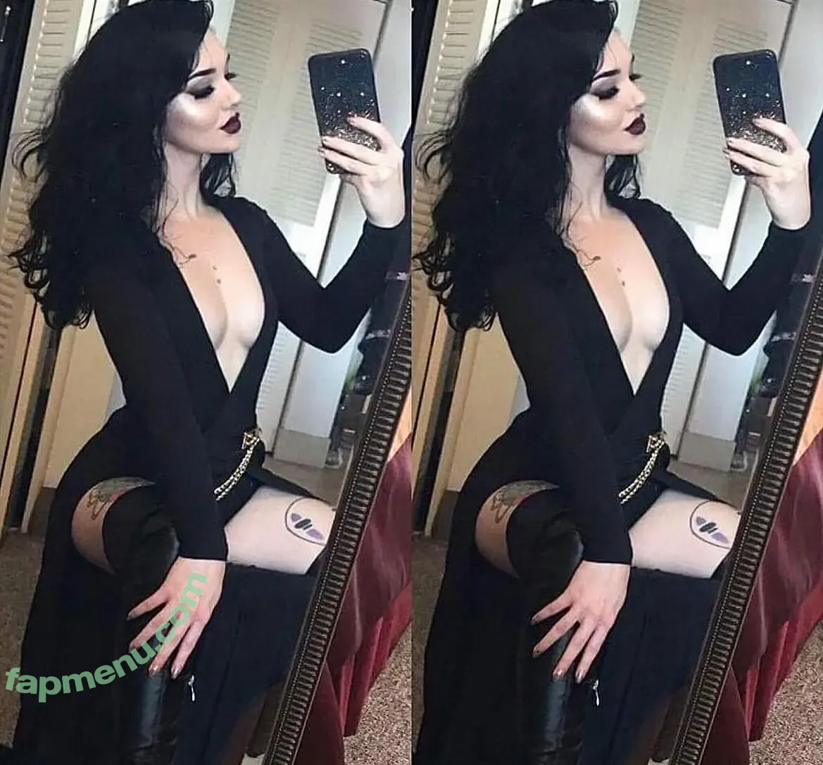 lady.scythe nude photo #0002 (lady.scythe)