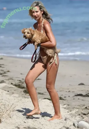 Lady Victoria Hervey / ladyvictoriahervey nude photo #0539