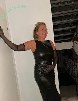 ladyannahd / ladyanna_official nude photo #0013