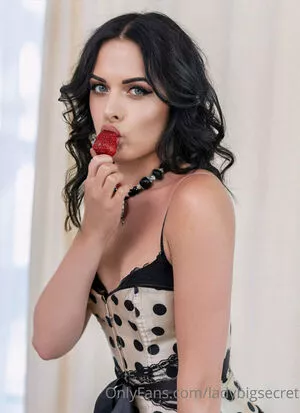 ladybigsecret / ladysecretgr nude photo #0007