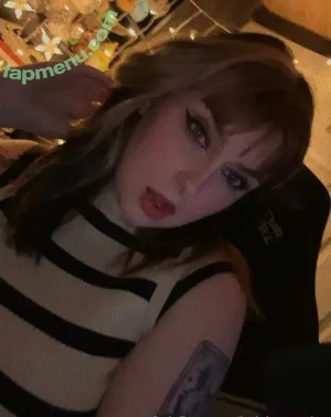  nude photo #0002
