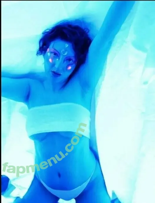 laelfica nude photo #0004 (laelfica)