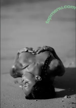 Laetitia Bouffard Roupe / laetitia_channel_model / laetitia_model / laetitiamodel nude photo #0096