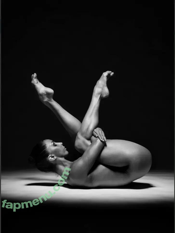 Laetitia Bouffard Roupe nude photo #0094 (laetitia_channel_model / laetitia_model / laetitiamodel)