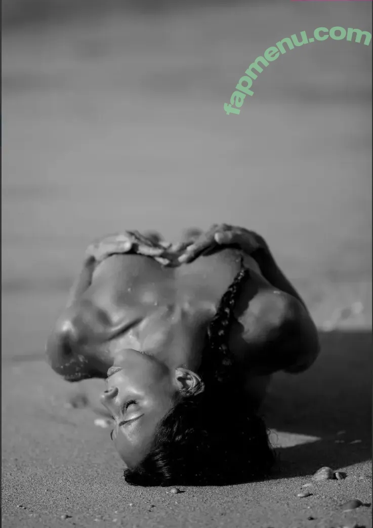 Laetitia Bouffard Roupe nude photo #0096 (laetitia_channel_model / laetitia_model / laetitiamodel)
