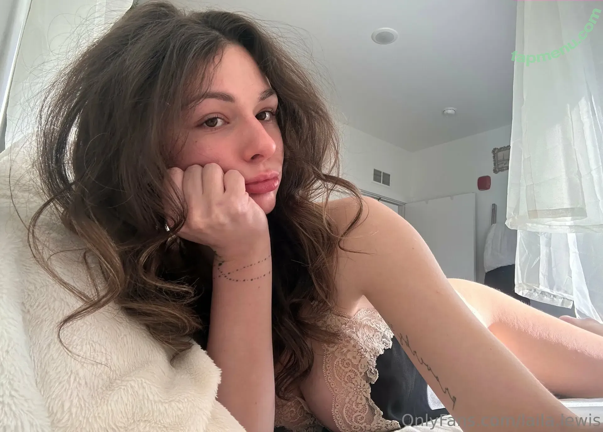 laila.lewis nude photo #0012 (onlyleilalewis)