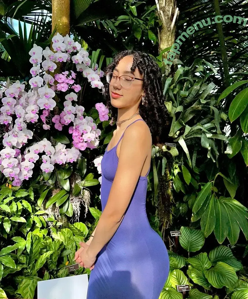 Lalay Ravo nude photo #0005 (Lalay Ravo)