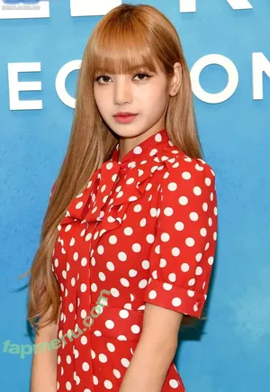 Lalisa Manobal / lalalalisa_m nude photo #0019