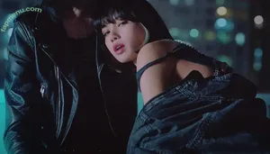 Lalisa Manobal / lalalalisa_m nude photo #0023