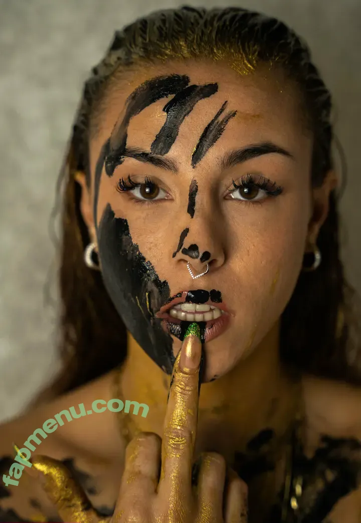 lalychauvette nude photo #0001 (laly_chauvette)