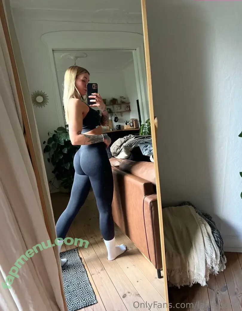 Lana.Bertz nude photo #0016 (Lana.Bertz)