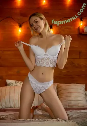  nude photo #0001