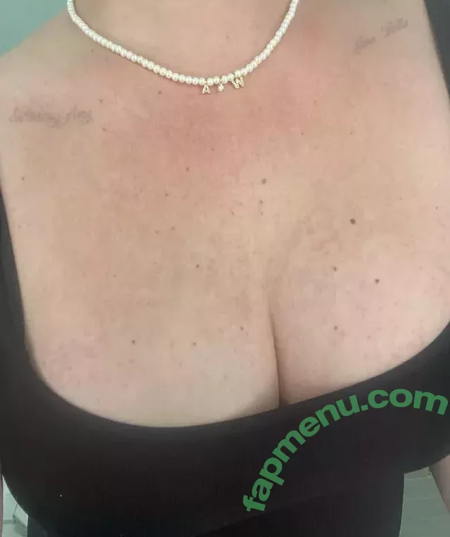 Lana Del Rey nude photo #0875 (lanadelreypictures / lanaraybabyx)